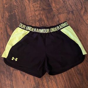 Under Armour shorts with pockets